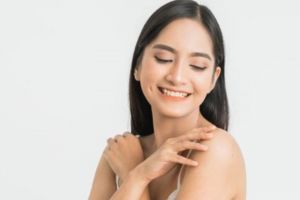 Tak pakai lidah buaya, ini cara membuat scrub untuk hidrasi kulit kering dengan 1 jenis bahan pemanis