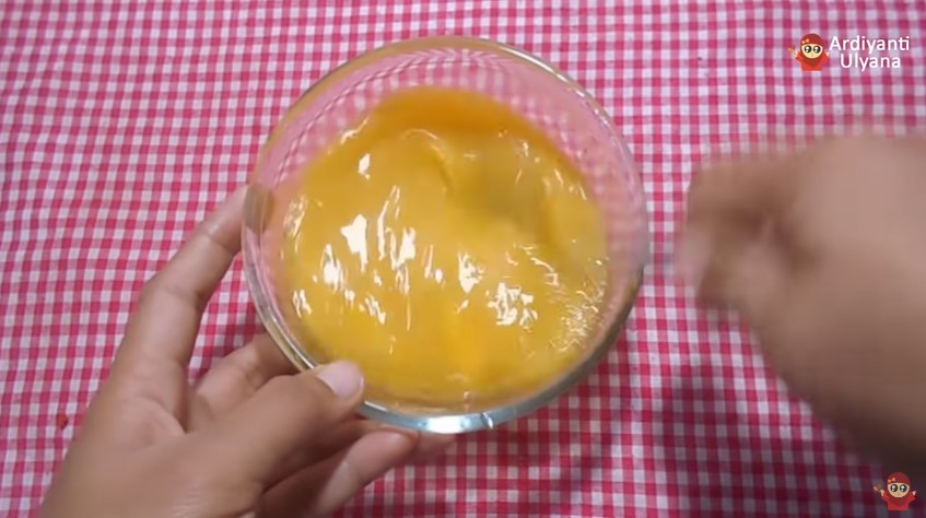 Trik bikin telur dadar tebal, antikempis, dan tetap mengembang meski dingin tanpa air dan tepung