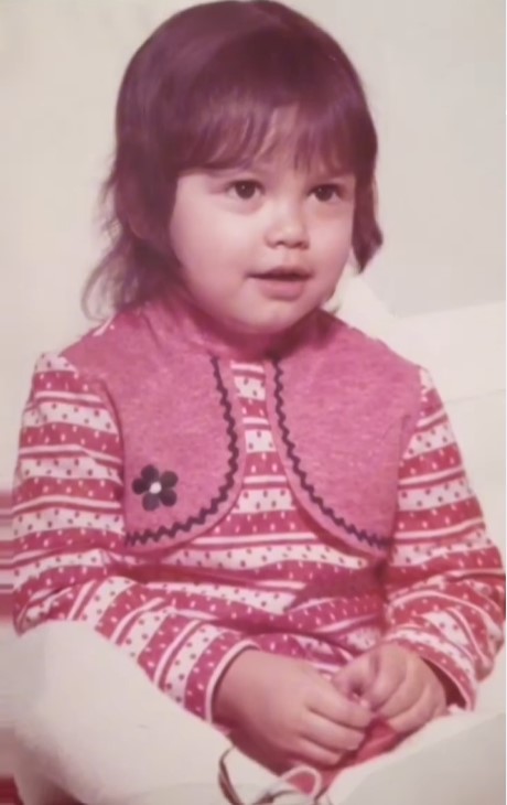 Bocah berparas bule ini gedenya artis era 80-an, kini usianya 53 tahun disebut menolak tua