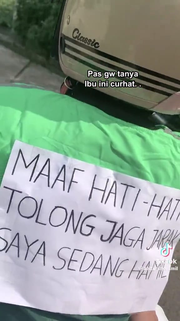 Ibu ini berjuang cari nafkah jadi driver ojek online saat hamil besar, alasan di baliknya bikin nyesek