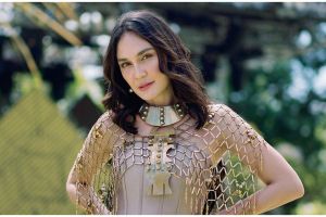 Wajah awet muda dan bebas kerutan di usia 40 tahun, ini 6 trik Luna Maya merawat kecantikan kulit