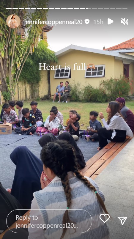 9 Momen akikah anak Jennifer Coppen digelar sederhana di Bali bareng anak-anak