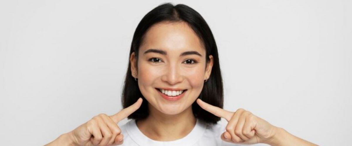 Tak hanya baking soda, ini trik bikin gigi putih dan napas segar