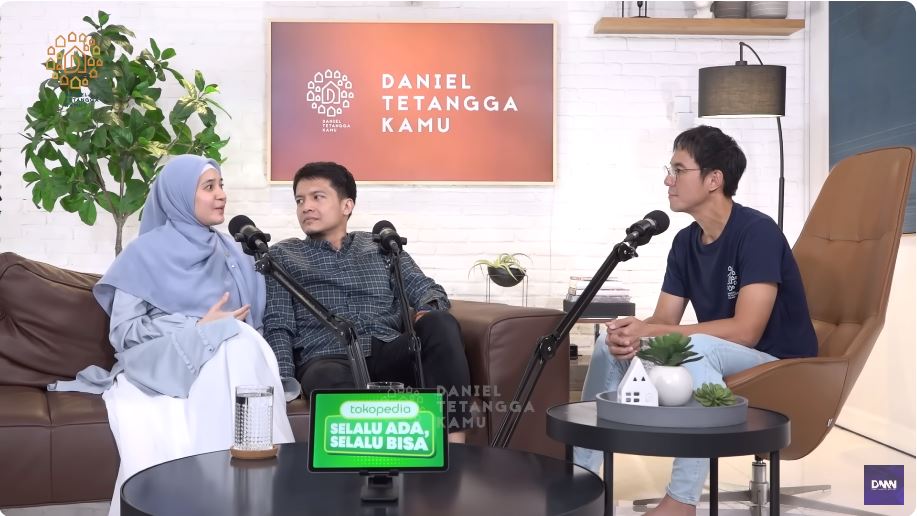 Dhini Aminarti bongkar rahasia 13 tahun menikah adem ayem, anticurhat masalah di medsos