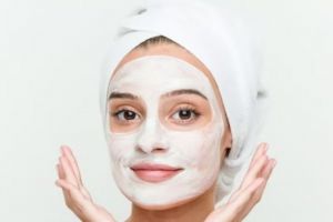 Tanpa kunyit dan susu, begini trik bikin wajah putih dan bebas noda hitam pakai 1 jenis umbi-umbian