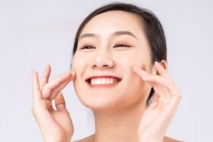 Tak cuma pakai yoghurt, ini cara memutihkan wajah gelap dengan tambahan 1 jenis bahan makanan