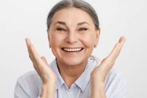 Usia 60 jadi tampak 30 tahun, ini cara bikin serum penghilang kulit kendur pakai 1 jenis umbi-umbian