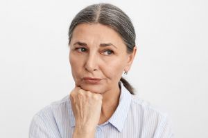 Tanpa tambahan kopi, ini cara atasi keriput agar wajah kembali kenyal hanya dengan 1 bahan makanan