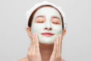 Cerah merata tanpa krim pemutih, begini trik atasi wajah kusam dan belang pakai 2 bahan makanan