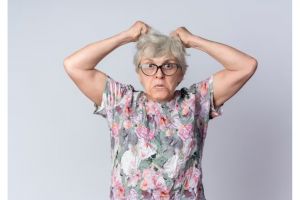 Tak cuma daun kari, ini trik bikin rambut bebas uban untuk waktu yang lama pakai 2 jenis rempah