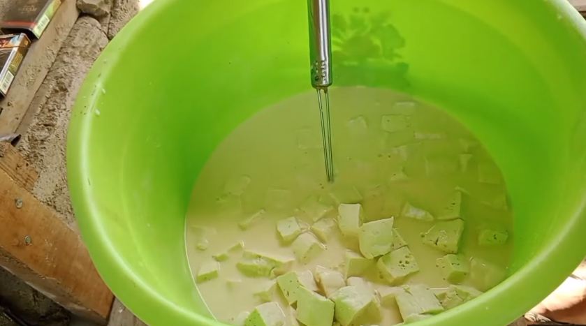 Tanpa baking powder atau maizena, ini trik bikin tahu krispi semakin keriting dan renyah tahan lama