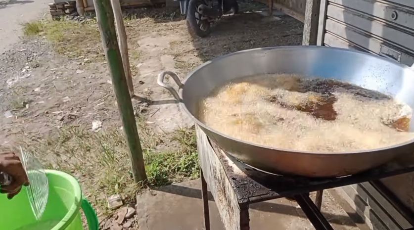 Tanpa baking powder atau maizena, ini trik bikin tahu krispi semakin keriting dan renyah tahan lama