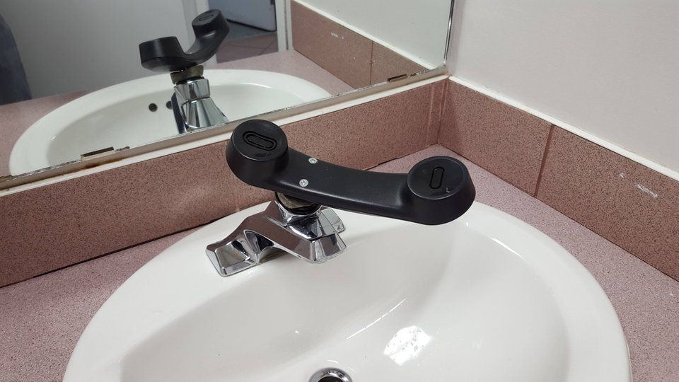 11 Desain nyeleneh keran ini perlu liat dua kali baru bisa tahu cara pakainya, absurd parah