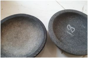 8 Cara mudah membedakan cobek batu asli dan palsu, jangan sampai terkecoh