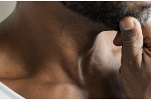 Tak perlu beli scrub, ini trik bersihkan daki pada leher hanya pakai 1 bahan fermentasi