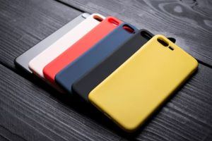 5 Ragam case smartphone dengan berbagai fungsi, dari sekadar pelindung sampai mengisi ulang baterai