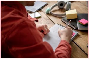 Contoh pidato bahasa Inggris singkat tentang narkoba, lengkap dengan pengertian dan terjemahannya