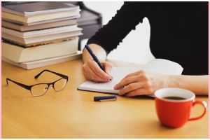 6 Contoh kata pengantar buku fiksi dan nonfiksi yang baik dan benar, lengkap dengan pengertiannya