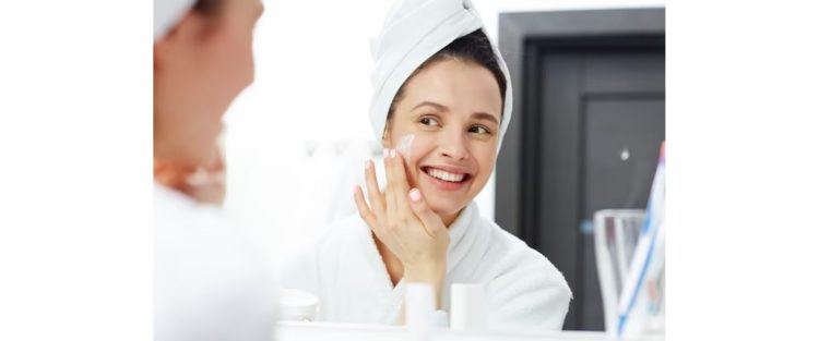 11 Rekomendasi moisturizer untuk kulit kering harga di bawah Rp 200
