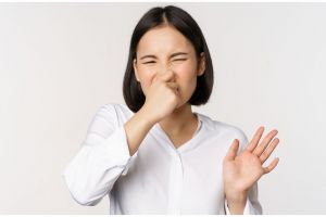 Hasilnya terlihat dalam 5 menit, ini trik mencerahkan ketiak hitam dan berbau hanya pakai 1 bahan kue