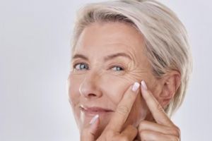 Kencang tanpa suntik botoks, ini trik atasi wajah kendur banyak keriput pakai masker dari 1 jenis biji