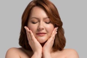 Wajah antikeriput di usia 40 tahun, ini trik cegah kulit kendur dan kusam pakai 1 jenis tanaman hias