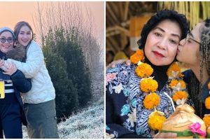 Potret 9 pedangdut liburan bareng ibu, penampilan sederhana ibu Zaskia Gotik jadi sorotan