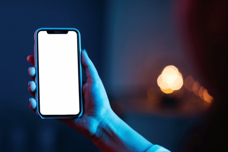 7 Pengaturan fitur tampilan yang dapat membuat layar iPhone kamu lebih jernih sekaligus hemat baterai