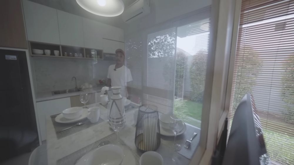 Dulu hidup susah kini punya rumah apik, 9 potret dapur Furry Setya 'Mas Pur' TOP ini mungil & estetik