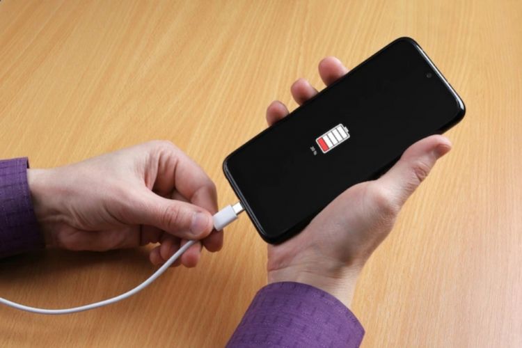 10 Penyebab ponsel cerdas kamu lemot mengisi daya, begini cara mengatasinya