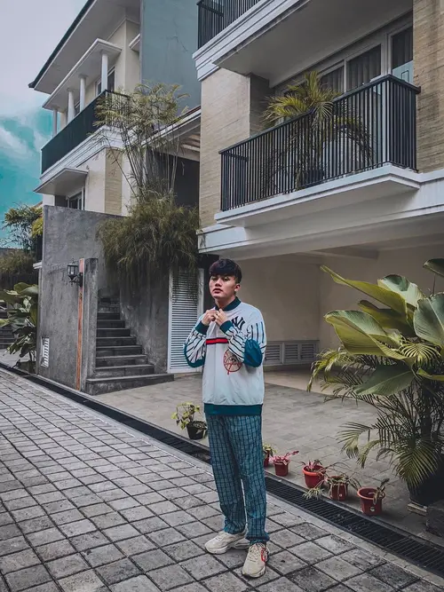 Pernah hidup susah kini punya rumah di town house, 9 potret dapur Rizky Febian mirip dapur anak kos