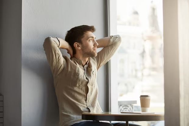 9 Tanda kamu terlalu terobsesi dengan seseorang, pahami perbedaannya dengan cinta