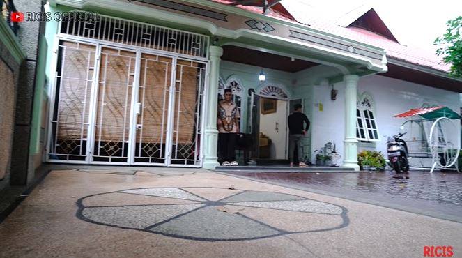 Minim perabot mewah, intip 9 potret dapur sederhana rumah Teuku Ryan di Aceh