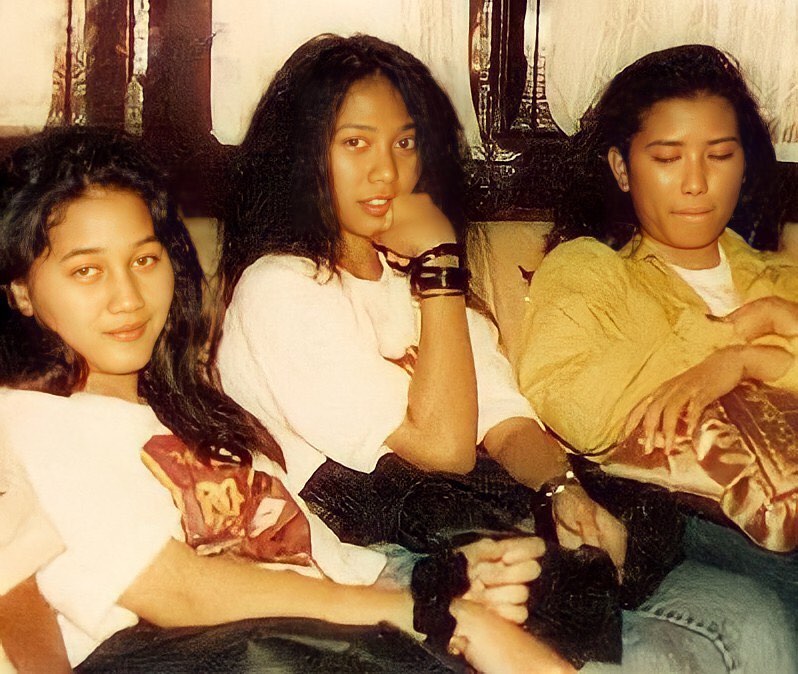 Cewek tomboi samping Nike Ardilla ini punya karier moncer di luar negeri & rumah dengan hutan pribadi