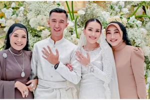 Segera menikah, Ayu Ting Ting blak-blakan soal perkenalan singkat dengan calon suami berujung lamaran