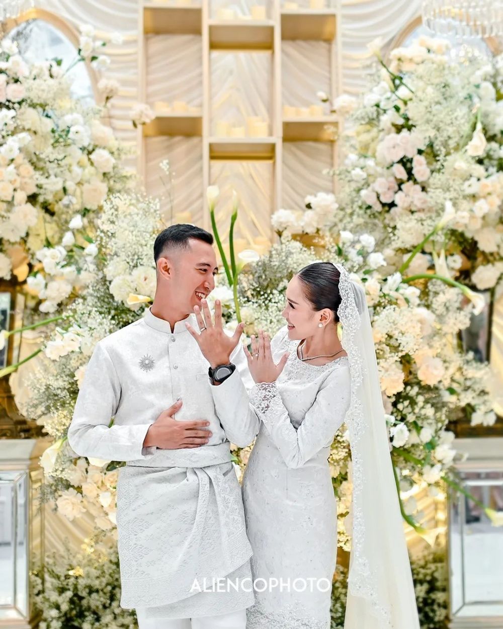 Umi Kalsum buka suara soal perjodohan Ayu Ting Ting, akui tak mudah lepas sang anak untuk nikah lagi