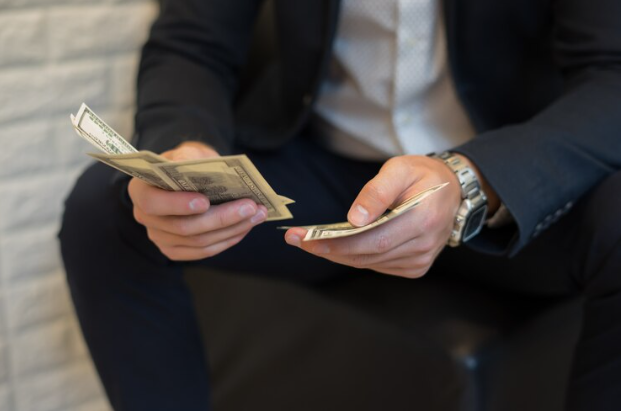 Cara menabung uang jajan 5000 dengan mudah, bisa jadi dana darurat di akhir bulan