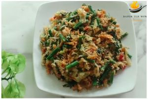 Bukan dikukus, ini trik masak sayur urap agar bumbu meresap, matang sempurna, dan tak cepat basi