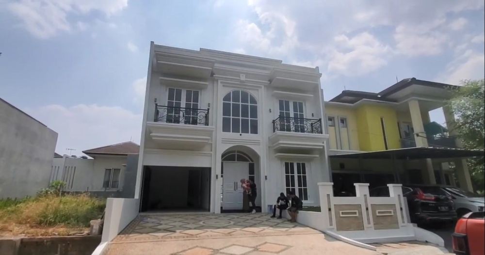 Aldi Taher nyaleg karena butuh uang punya rumah mewah hasil endorse, 9 potret tampilan dapurnya mahal