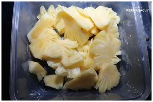 Jangan hanya dikupas bersih, ini trik ampuh agar nanas tak bikin lidah dan tenggorokan gatal