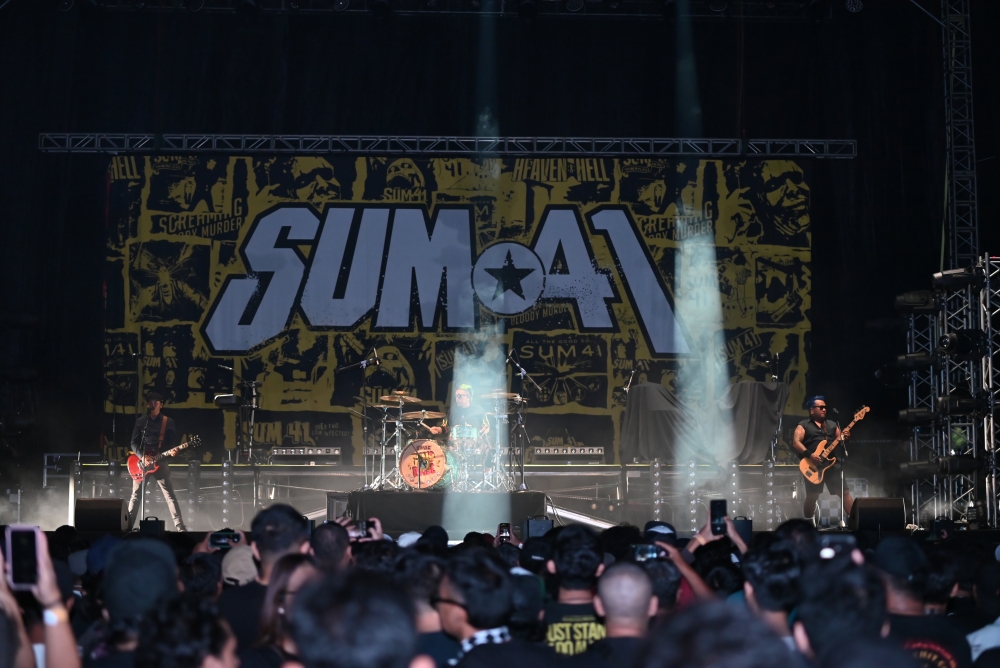 Foto-foto kemeriahan konser terakhir SUM 41 sebelum bubar di Jogja, terima kasih Wild Ground Fest!