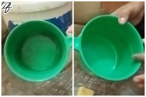 Tak perlu sitrun, ini trik mudah basmi kerak hitam licin di gayung cuma pakai tambahan 1 bahan dapur