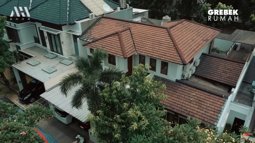 Dulu karyawan kini rumahnya di kompleks elit, ini 9 potret dapur minimalis seleb TikTok Ibnu Wardani