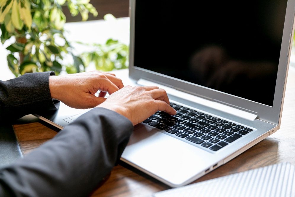 Cara menonaktifkan 7 fitur Windows 11 yang mengganggu, laptop bisa lebih ngebut