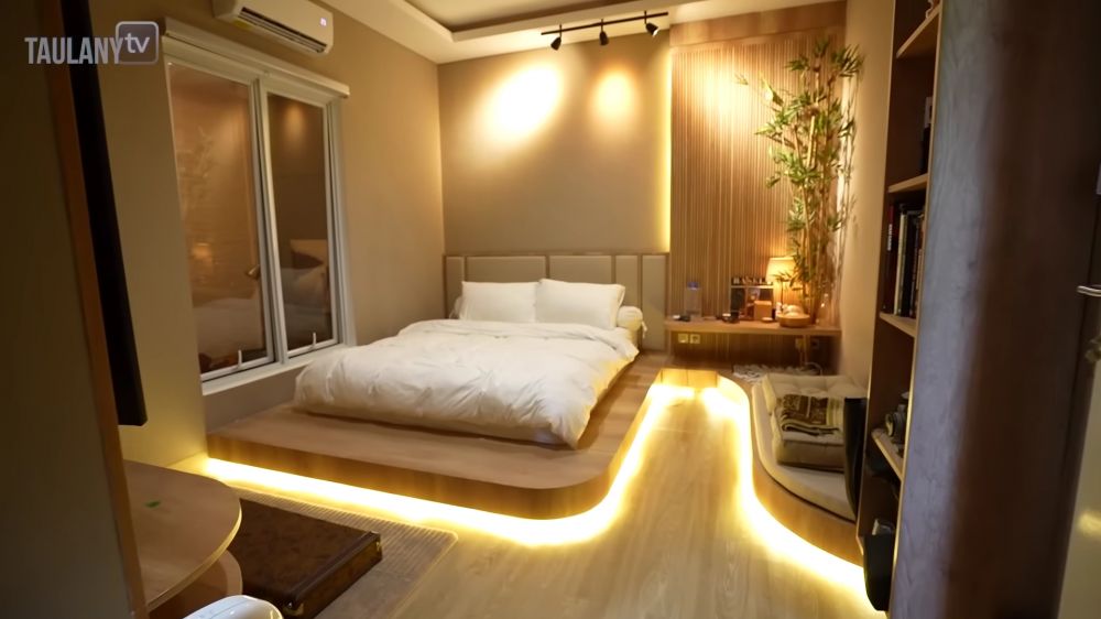 Didesain ala Jepang, 9 potret kamar Dikta ini nyambung dengan plafon hammock, cocok buat nyantai