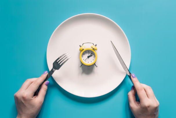 Waktu yang mustajab untuk berdoa di bulan Ramadhan, lengkap dengan hadits dan tips menjaga hawa nafsu