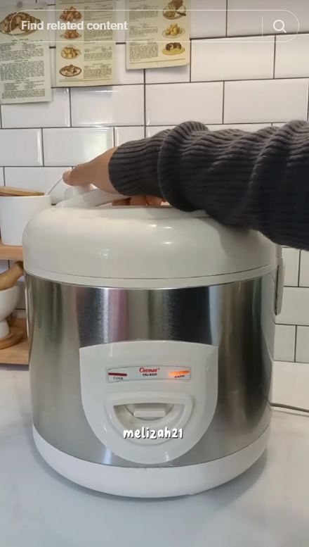 Trik agar nasi tak kering dan berkerak walau disimpan seharian di rice cooker, modal 2 bahan dapur