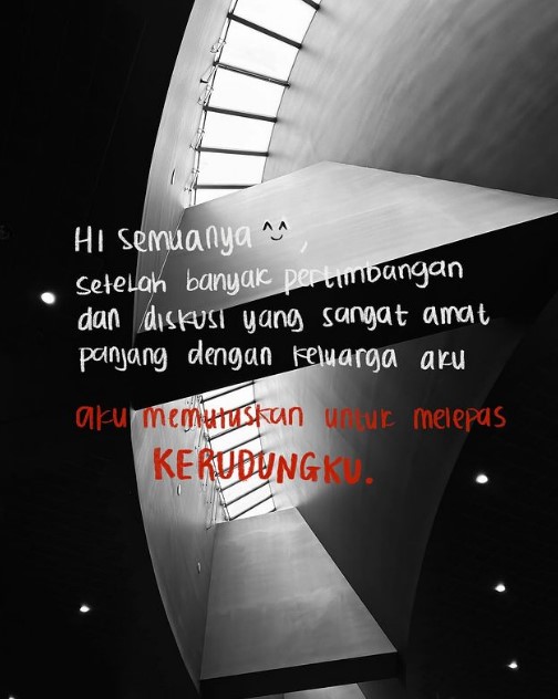 Kini kuliah di Inggris putri Ridwan Kamil putuskan lepas hijab, respons sang ibunda jadi sorotan