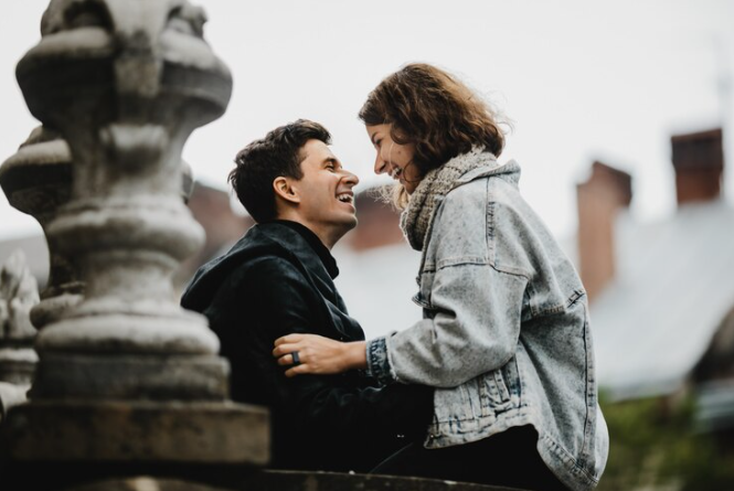 100 Love quotes romantis, sederhana namun penuh kasih sayang