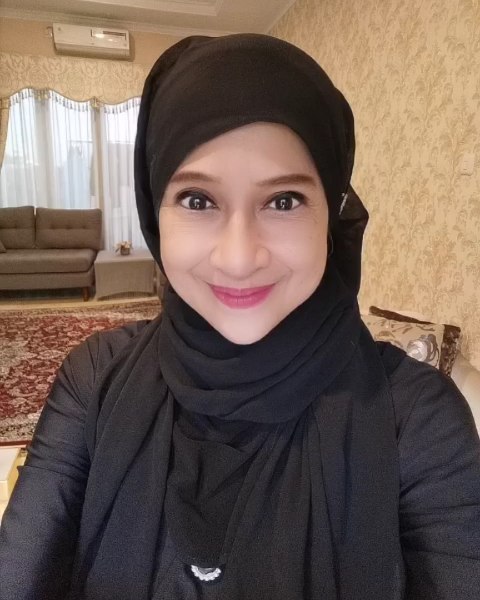 Ingat Fifi Alone di film Lupus? Awet muda di usia 58 tahun, ini 11 potret terbarunya